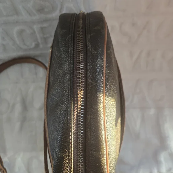 Authentic Louis Vuitton Selin Brown Monogram Crossbody Bag - Picture 3 of 8